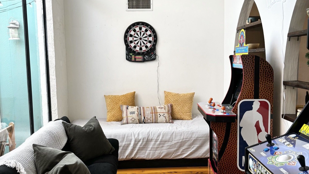Photo of Bedroom in Shalimar