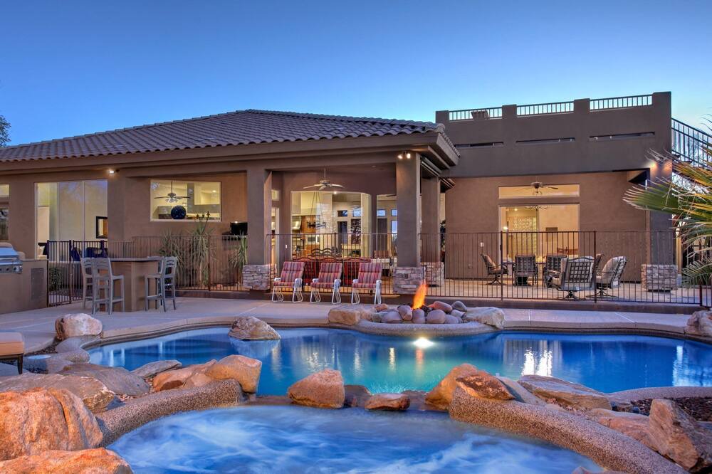 Photo of Outdoor in Pinnacle Peak