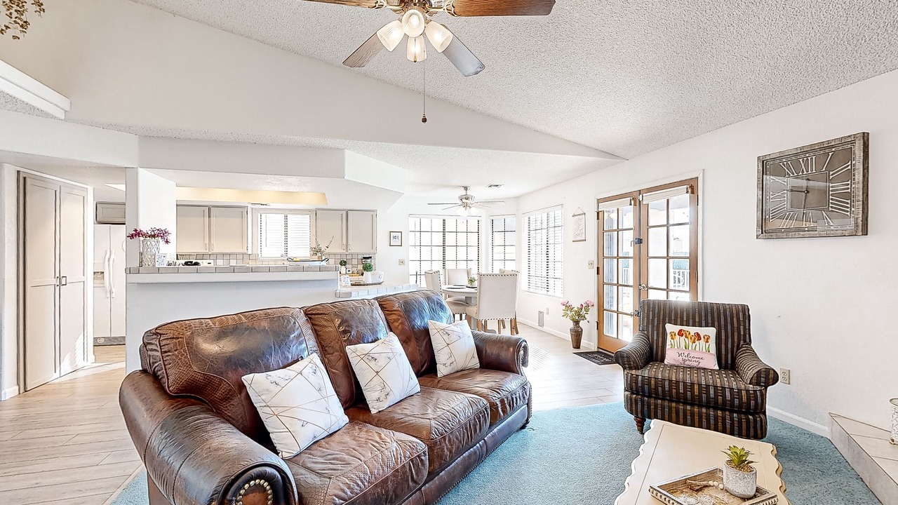 Photo of Livingroom in Yuma