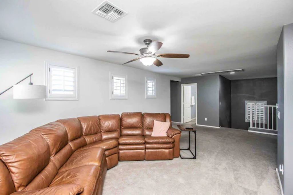 Photo of Livingroom in Sun City