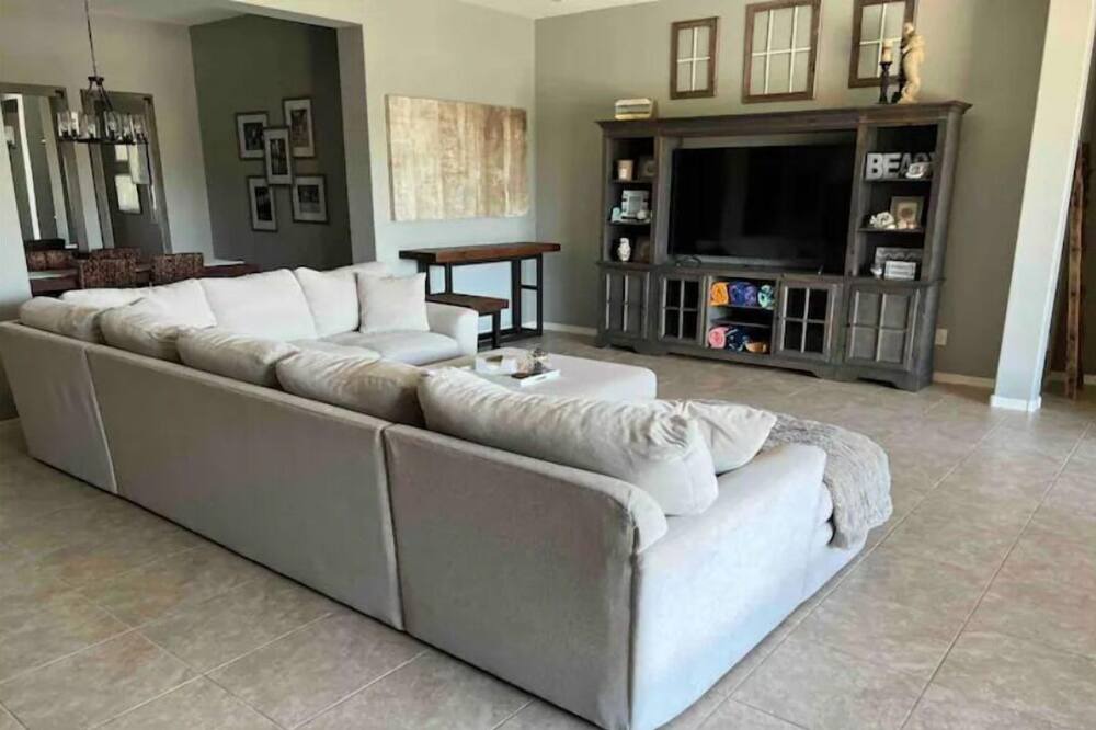 Photo of Livingroom in Montecito in Estrella