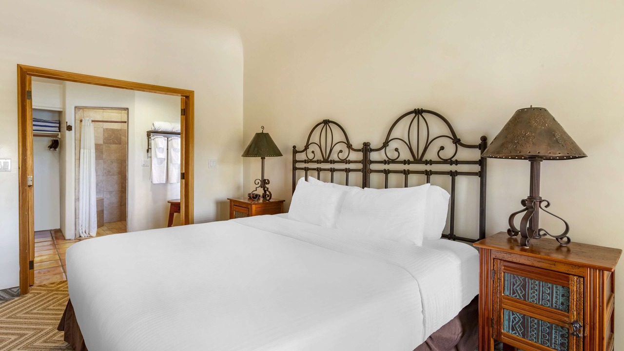 Photo of Bedroom in Cave Creek