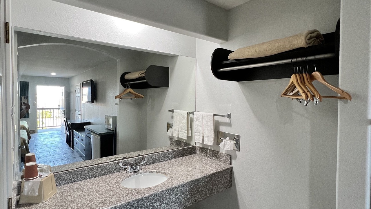 Photo of Bathroom in La Feria