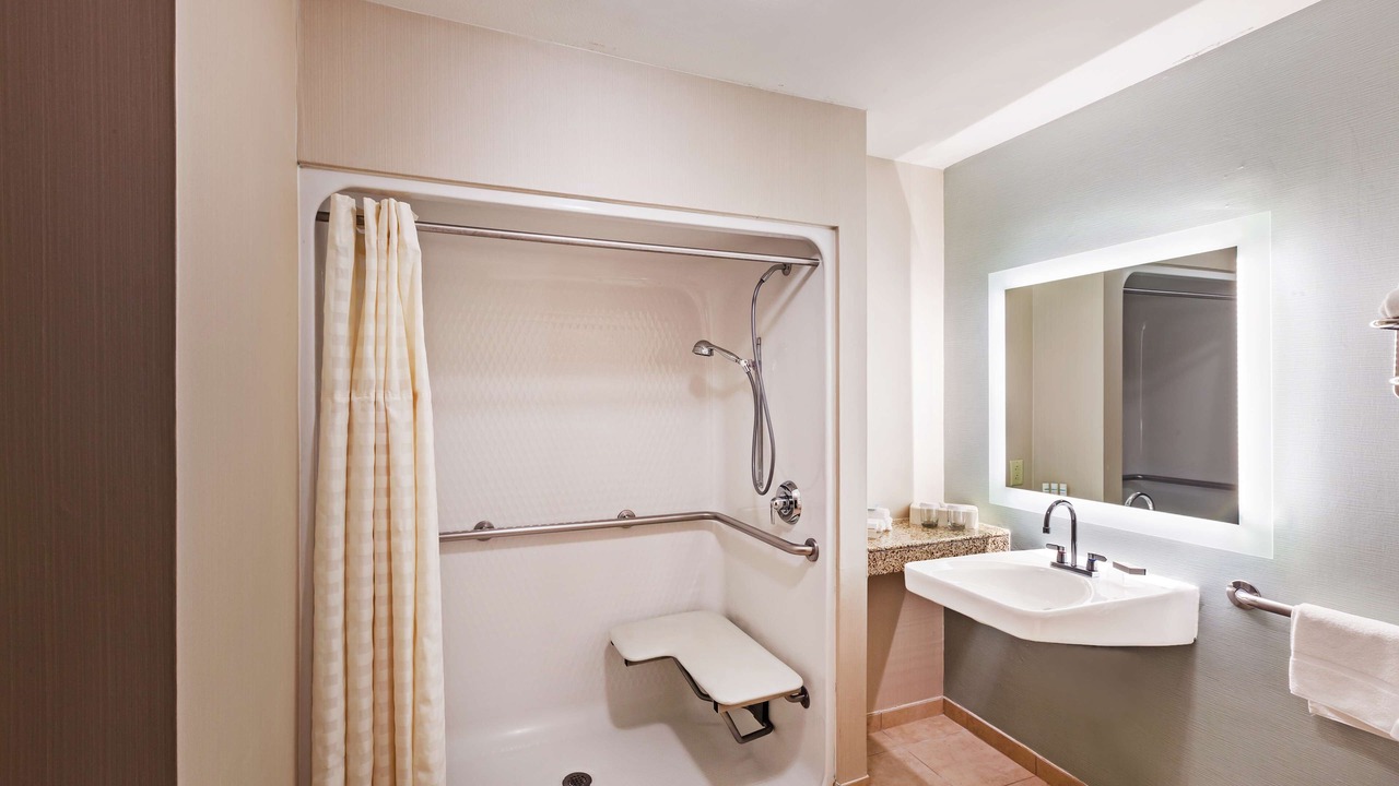 Photo of Bathroom in Brownsville