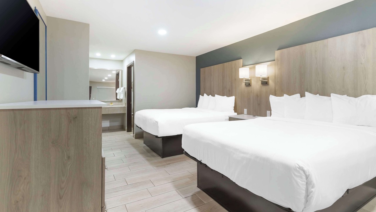 Photo of Bedroom in Edinburg