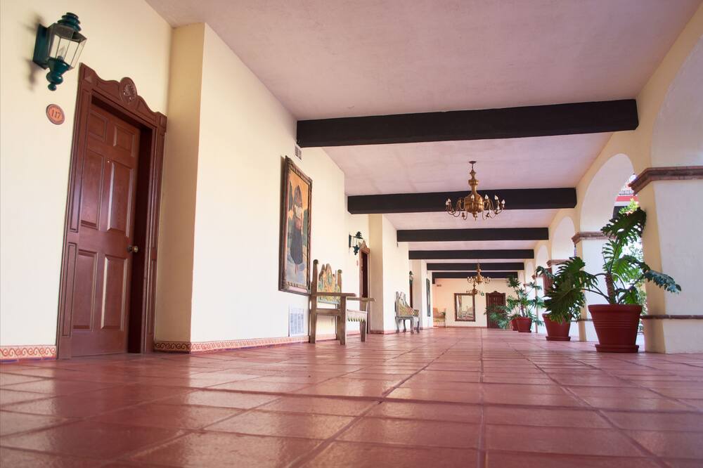 Photo of Others in Salsipuedes