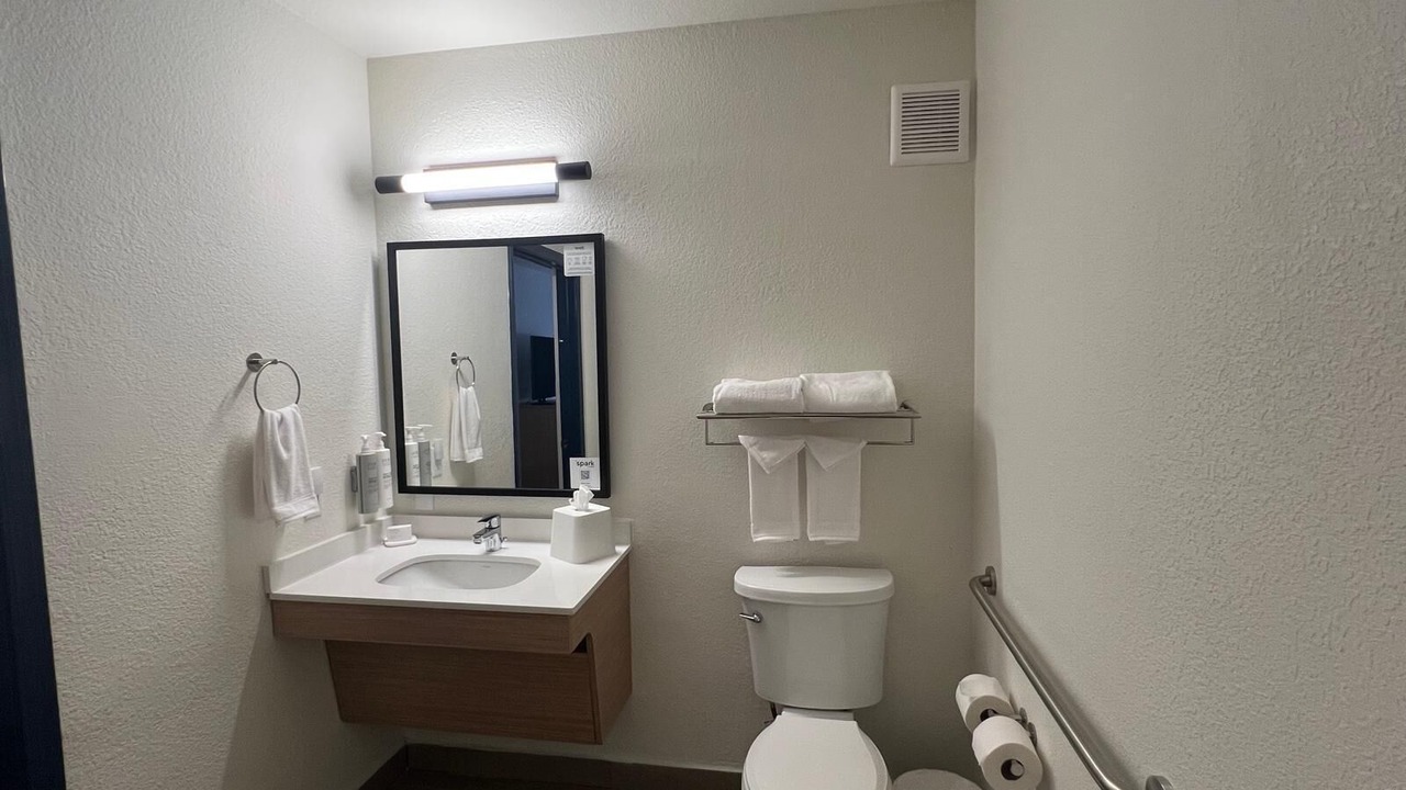 Photo of Bedroom in Glendale