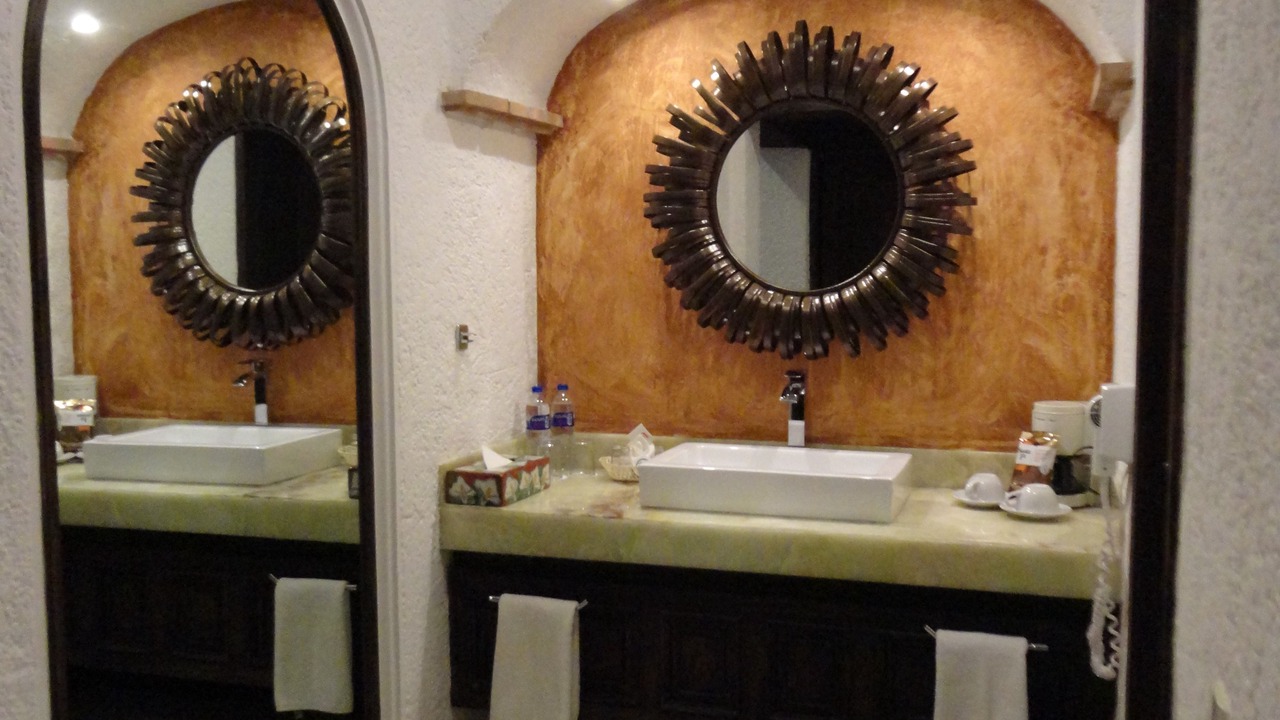 Photo of Bathroom in Tlaquepaque