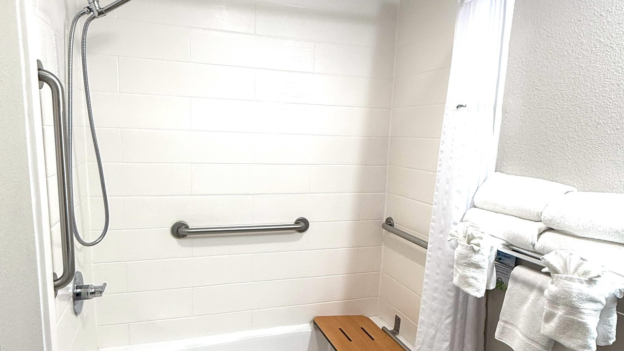 Photo of Bathroom in Yuma