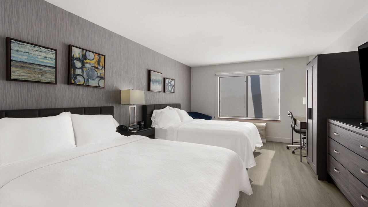 Photo of Bedroom in Paradise Valley Village