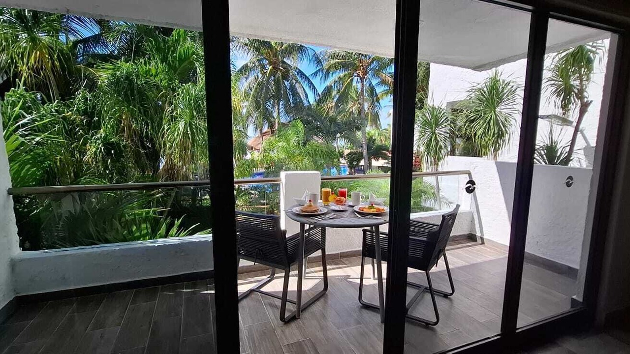 Photo of Patio Balcony in Punta Cancun