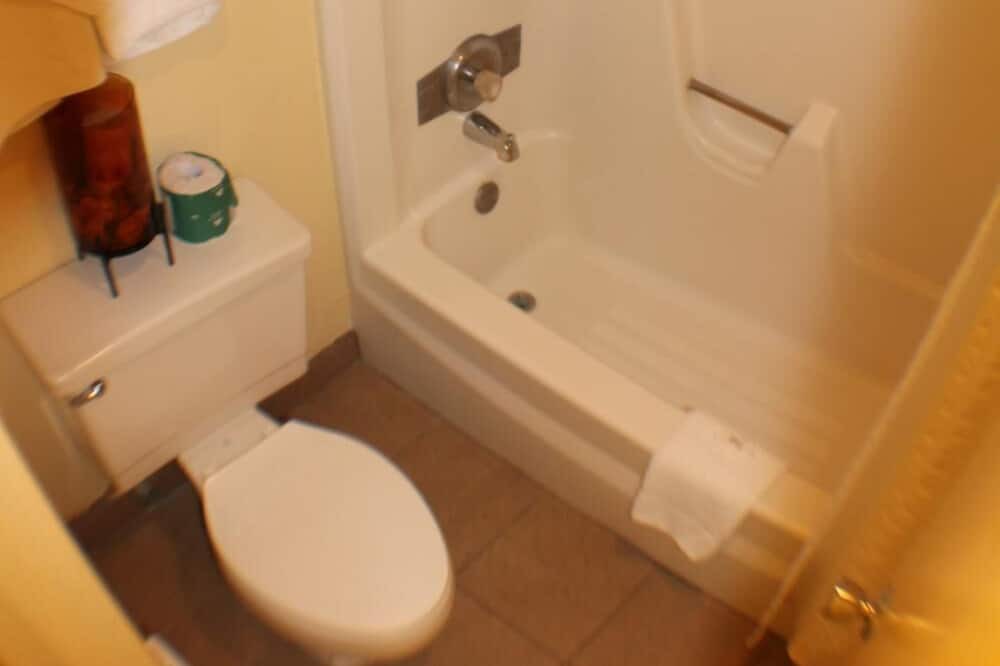 Photo of Bathroom in Harlingen