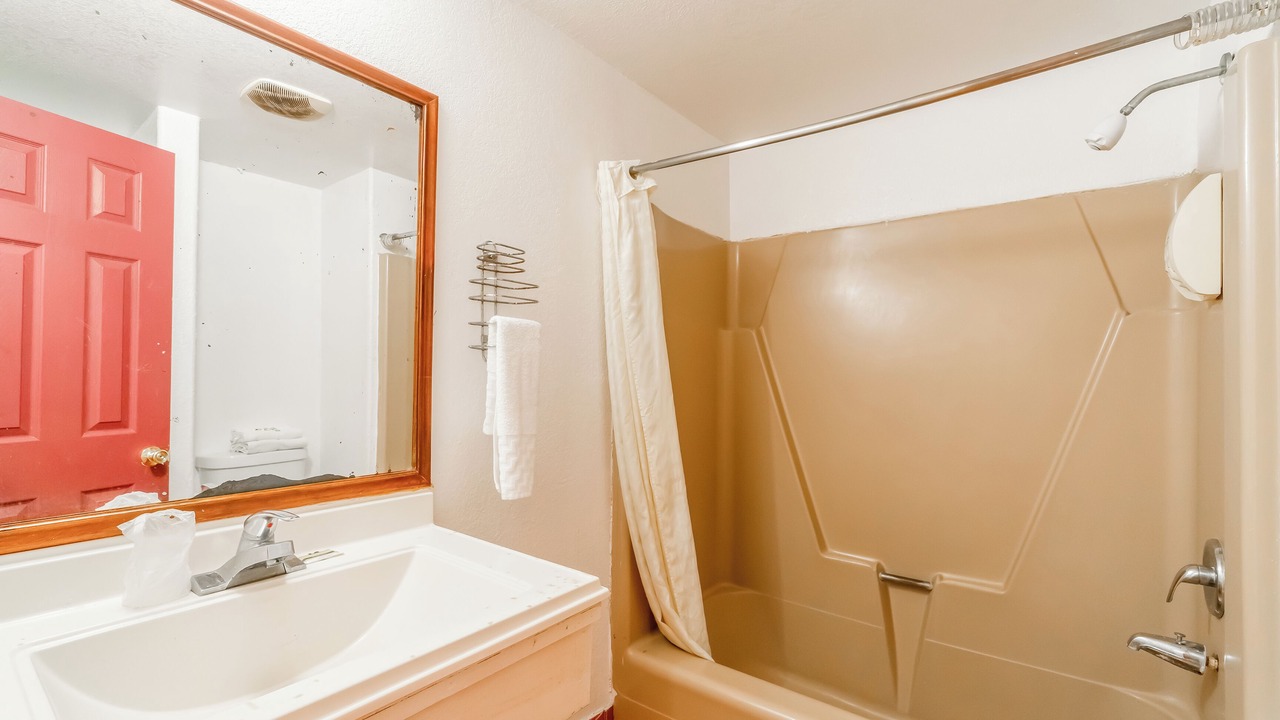 Photo of Bathroom in Brownsville