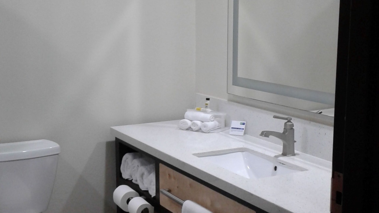 Photo of Bathroom in Raymondville