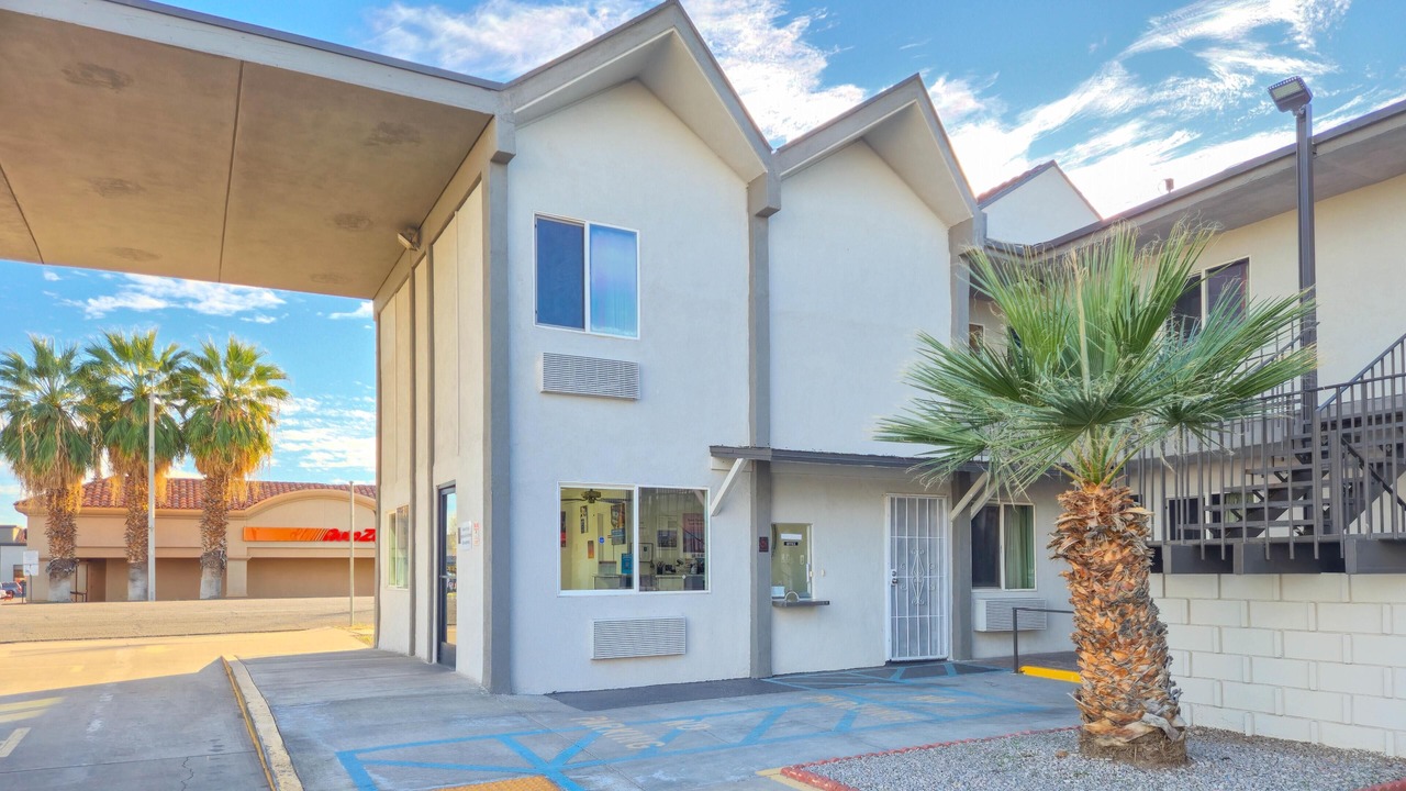 Photo of Outdoor in Blythe