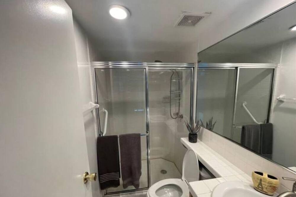 Photo of Bathroom in Centro Playas
