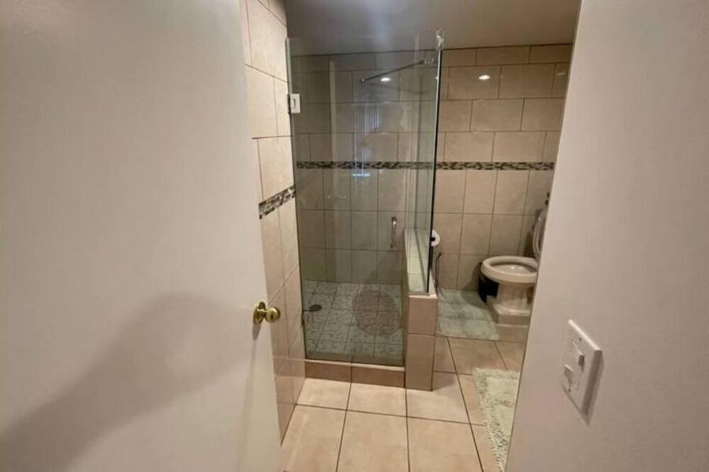 Photo of Bathroom in Centro Playas