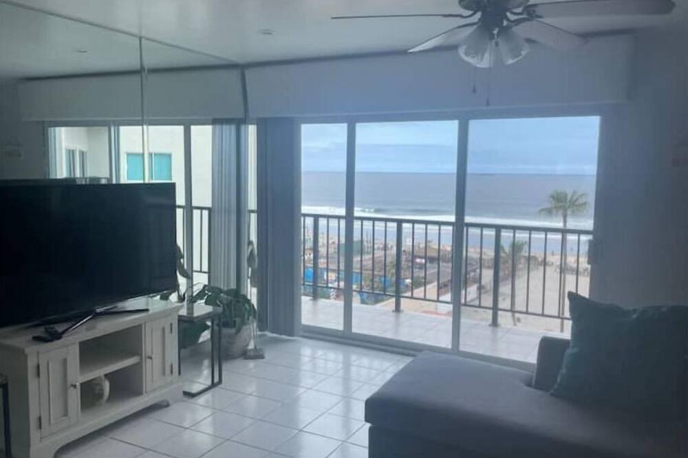 Photo of Livingroom in Centro Playas