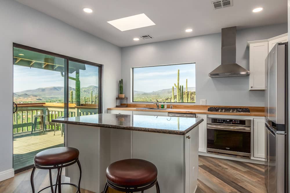 Photo of Kitchen in Surrey Hills