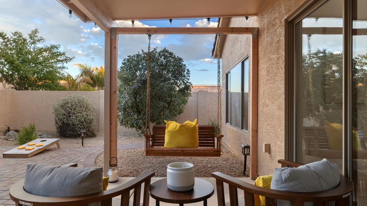 Photo of Patio Balcony in Paradise Valley Village