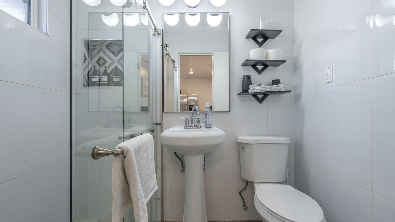 Photo of Bathroom in Encanto