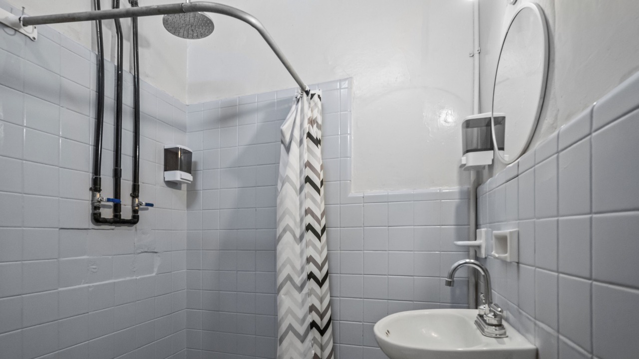 Photo of Bathroom in Leon