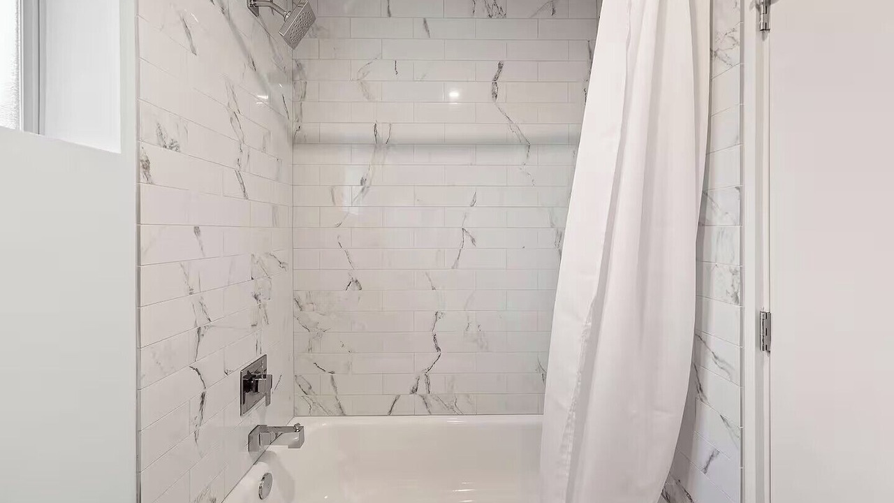 Photo of Bathroom in Roosevelt