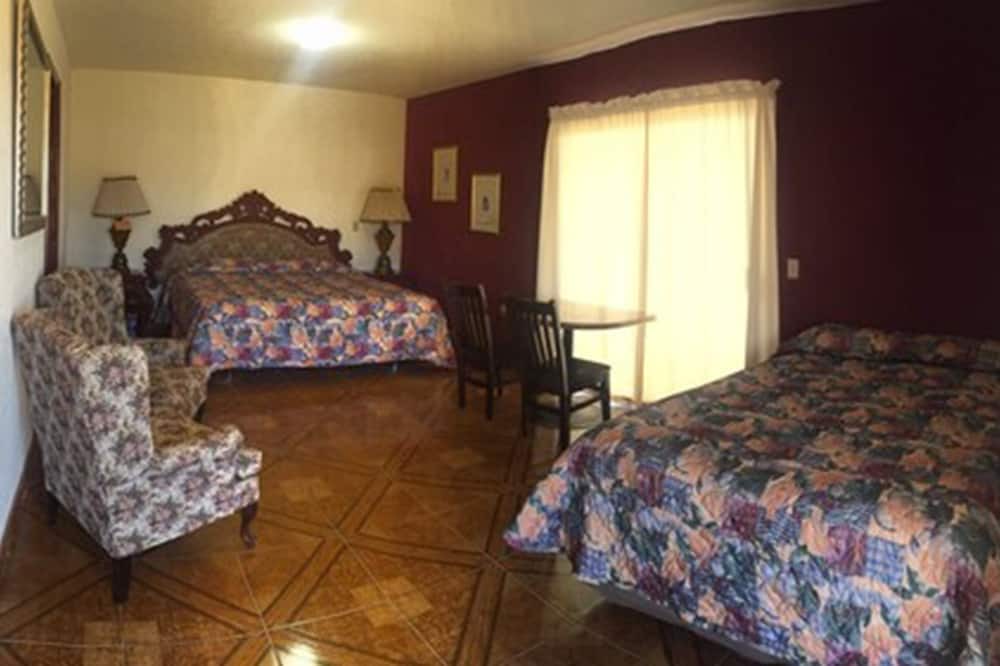 Photo of Livingroom in Camalu
