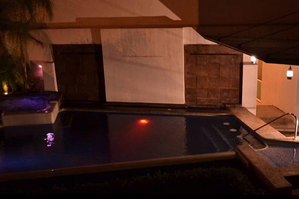 Photo of Outdoor in Leon