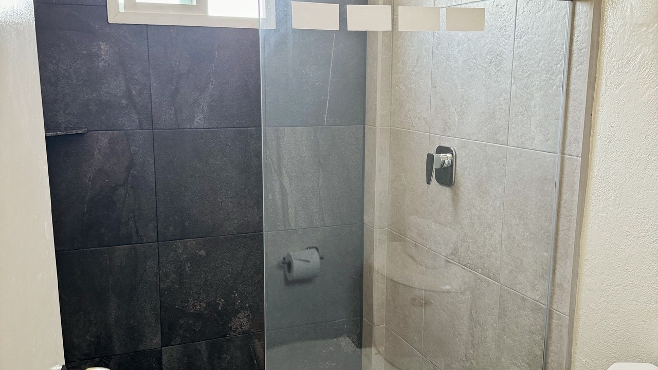 Photo of Bathroom in Avenida Revolucion