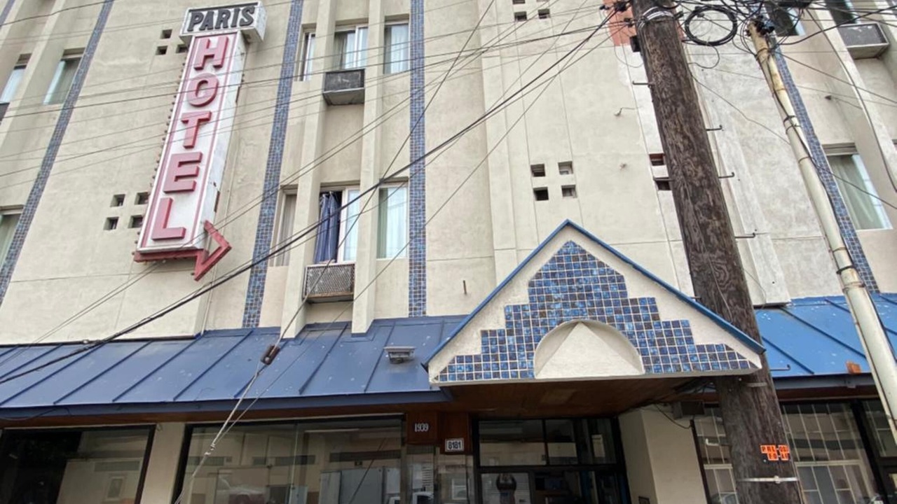 Photo of Outdoor in Avenida Revolucion