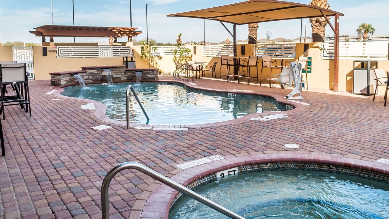 Photo of Outdoor in Edinburg