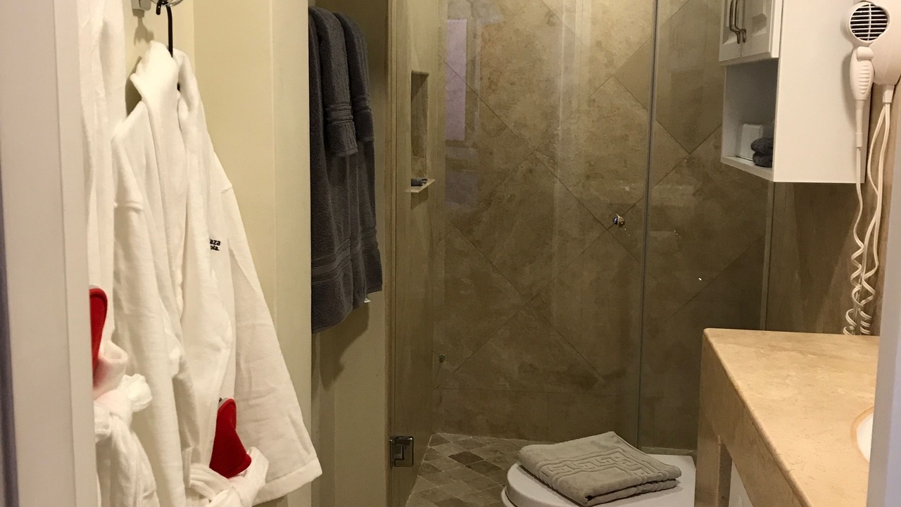 Photo of Bathroom in Marina