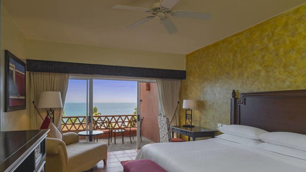 Photo of Bedroom in Cabo San Lucas