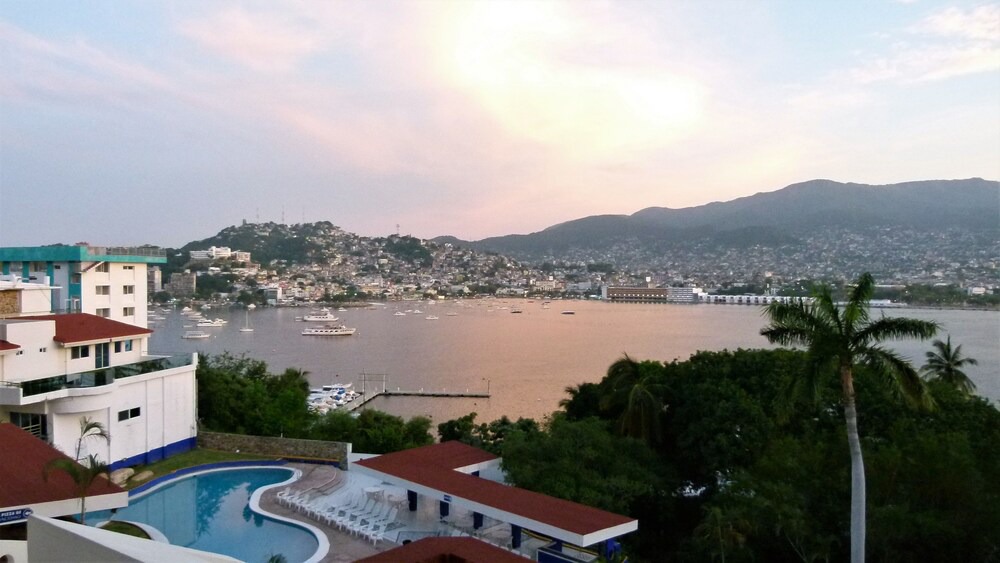 Photo of Others in Caleta
