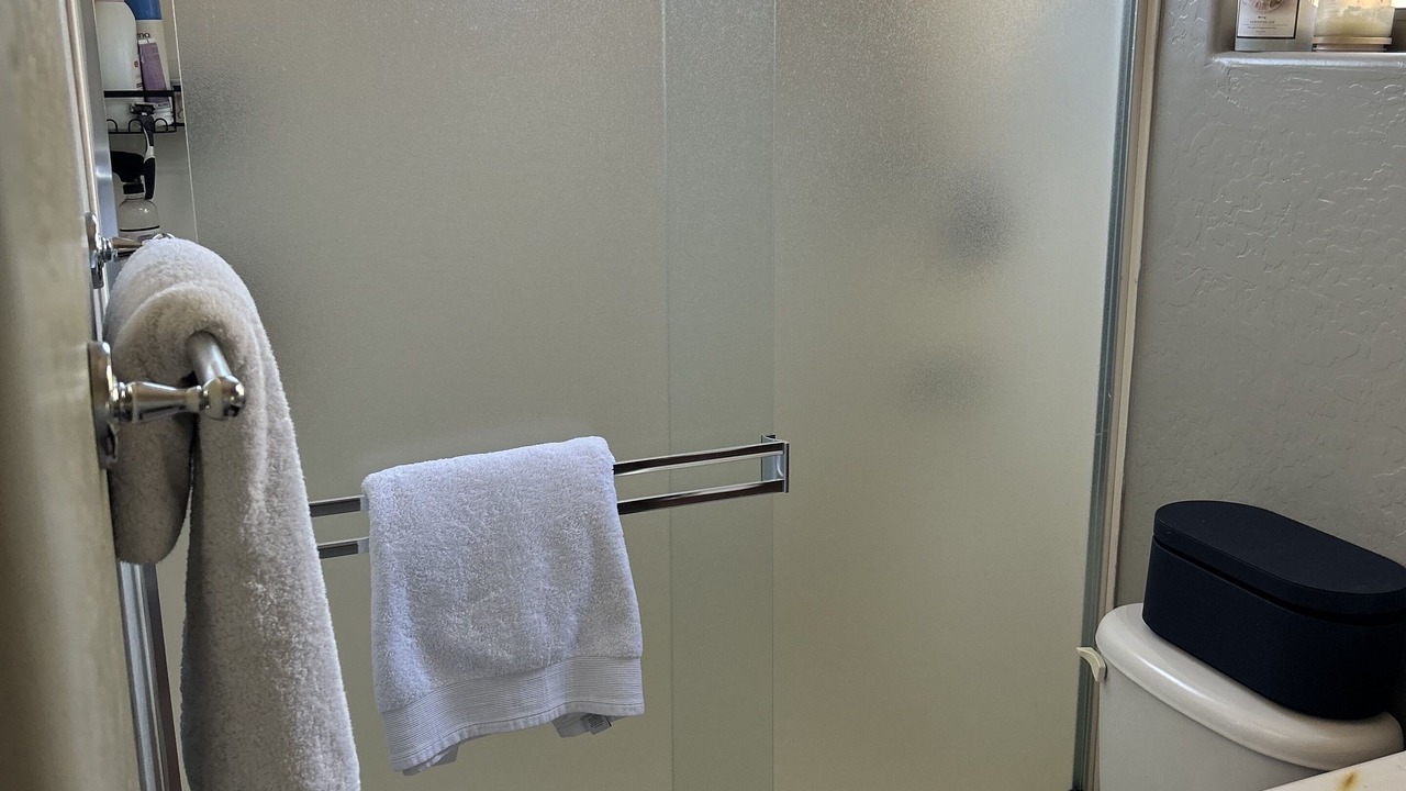 Photo of Bathroom in Foothills Reserve