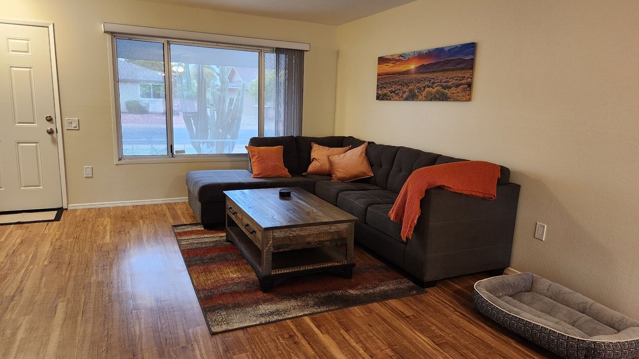 Photo of Livingroom in Sun City