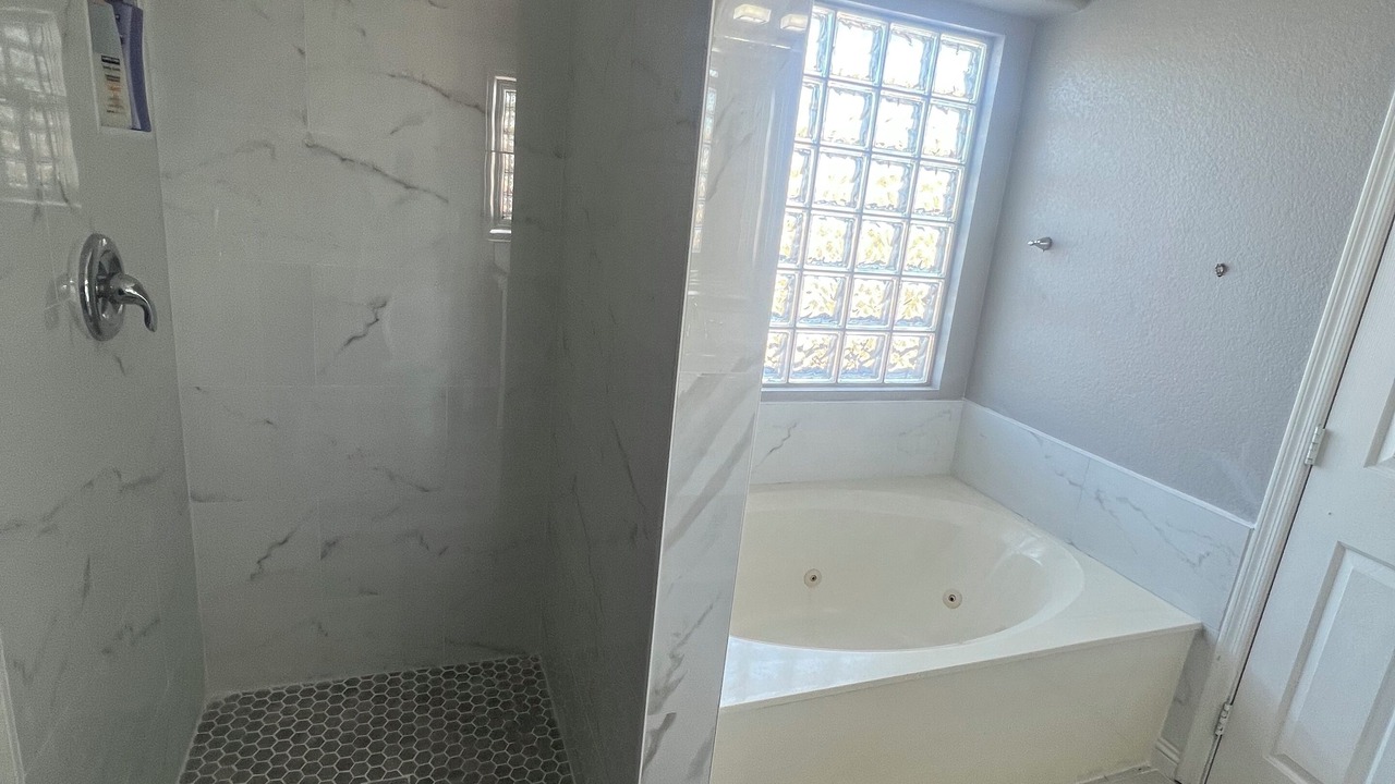 Photo of Bathroom in Avondale