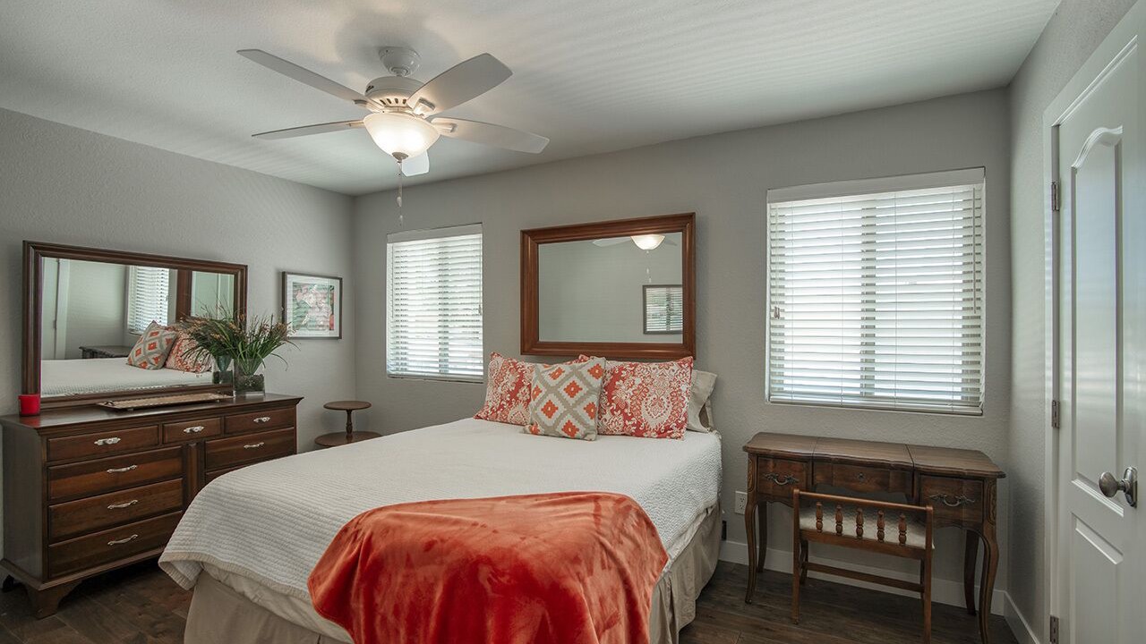 Photo of Bedroom in Central Commons