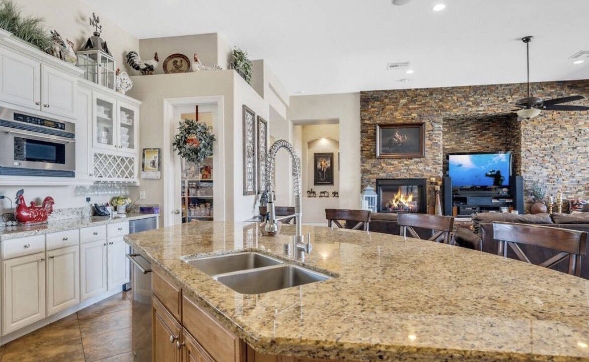 Photo of Kitchen in Talasera