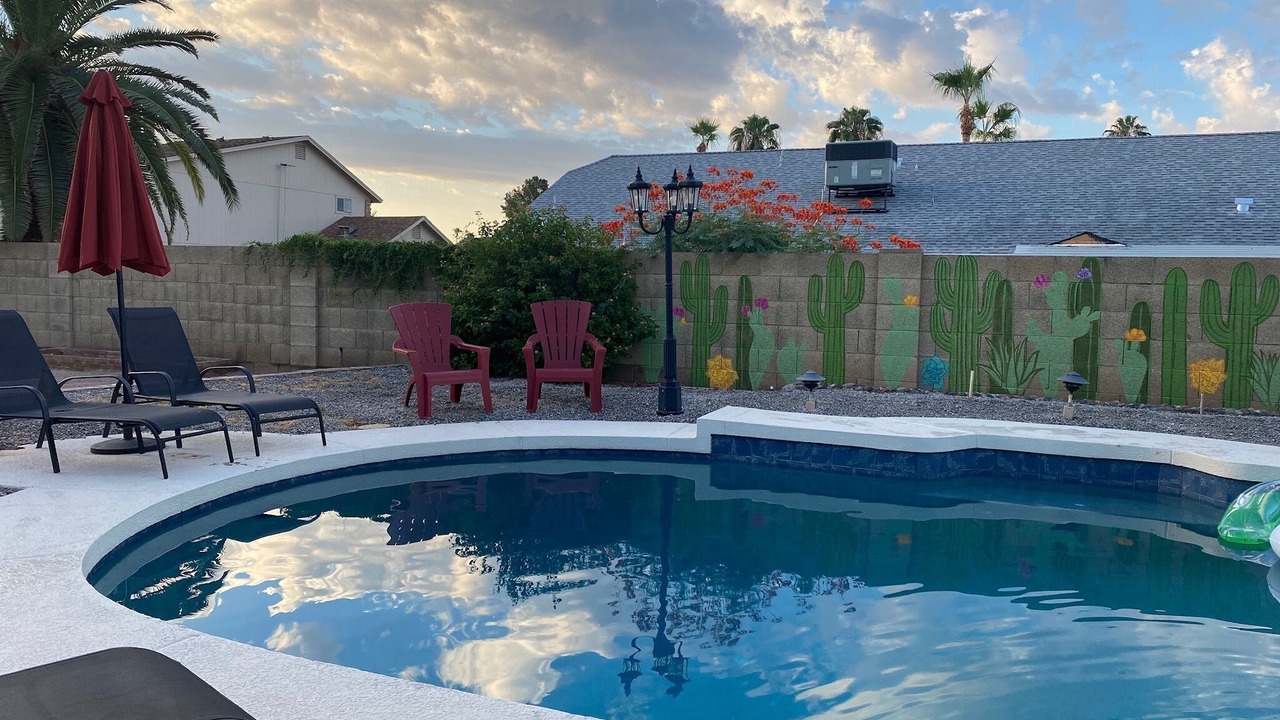 Photo of Outdoor in Paradise Valley Village