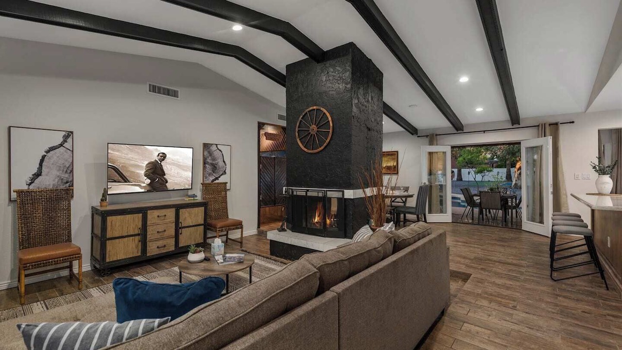 Photo of Livingroom in Shea North Estates