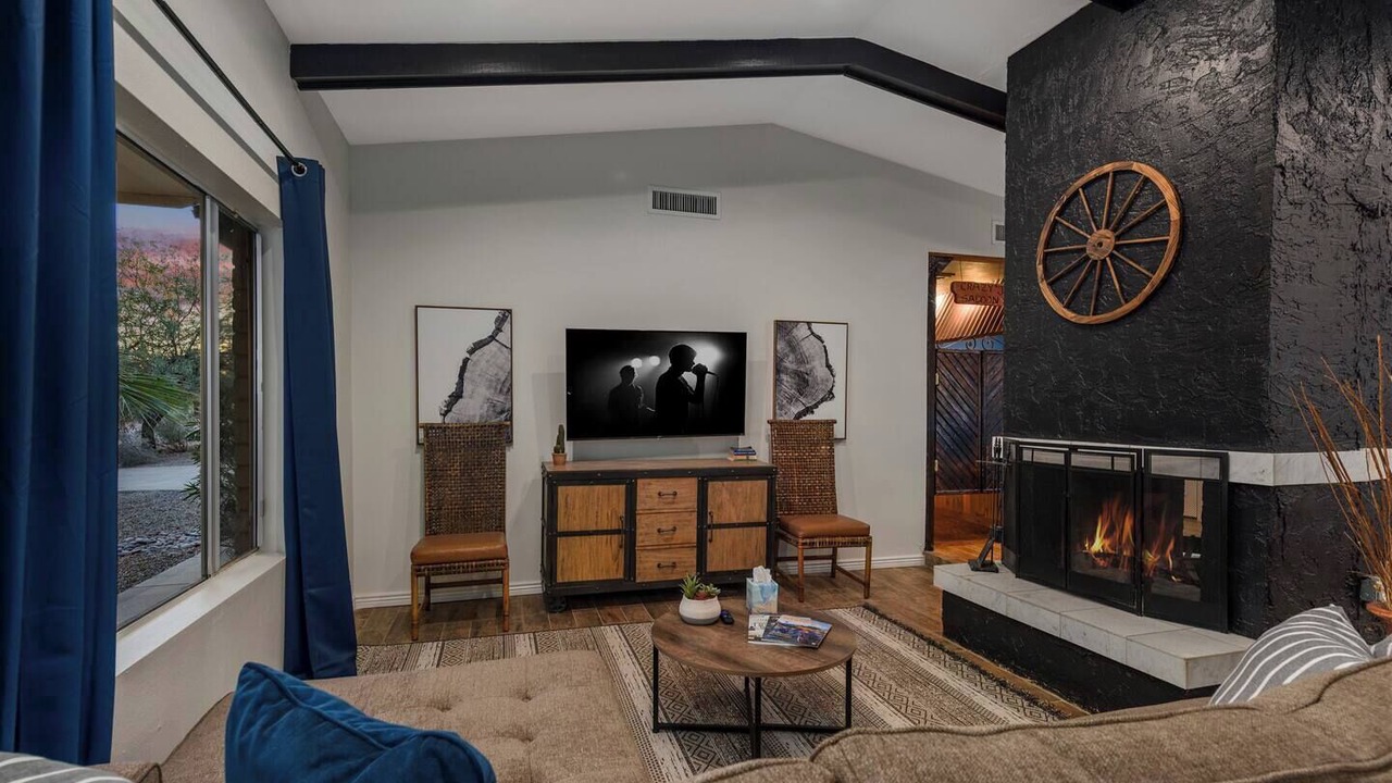 Photo of Livingroom in Shea North Estates