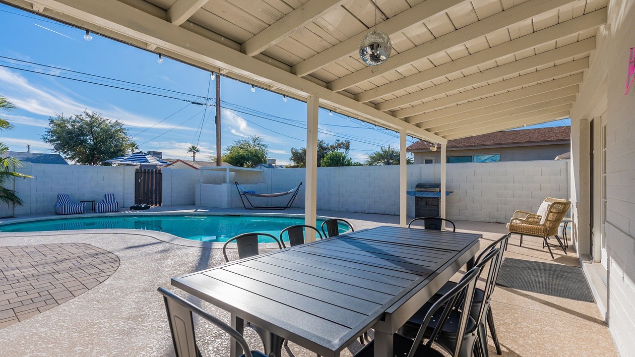 Photo of Outdoor in Papago Parkway