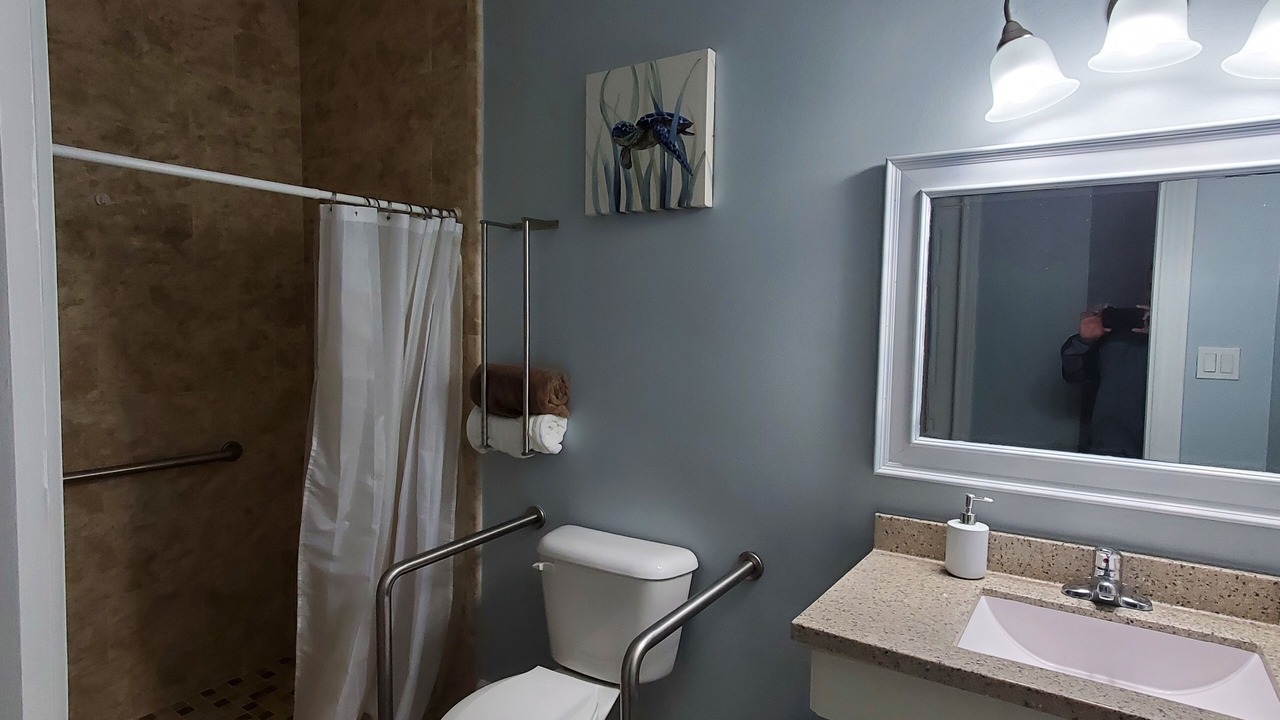 Photo of Bathroom in Laguna Vista