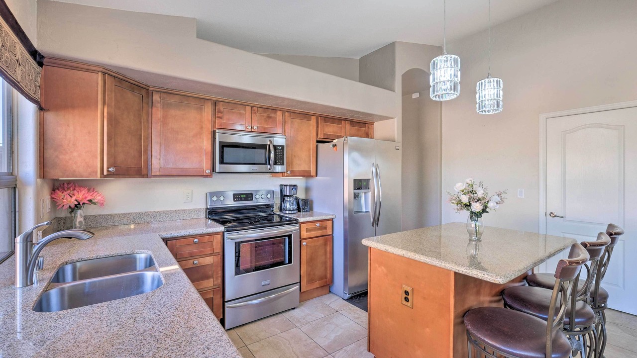 Photo of Kitchen in Sun Groves