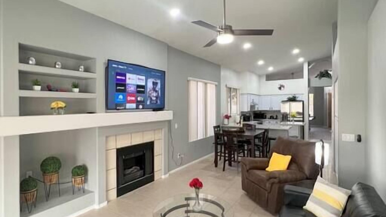 Photo of Livingroom in Chandler