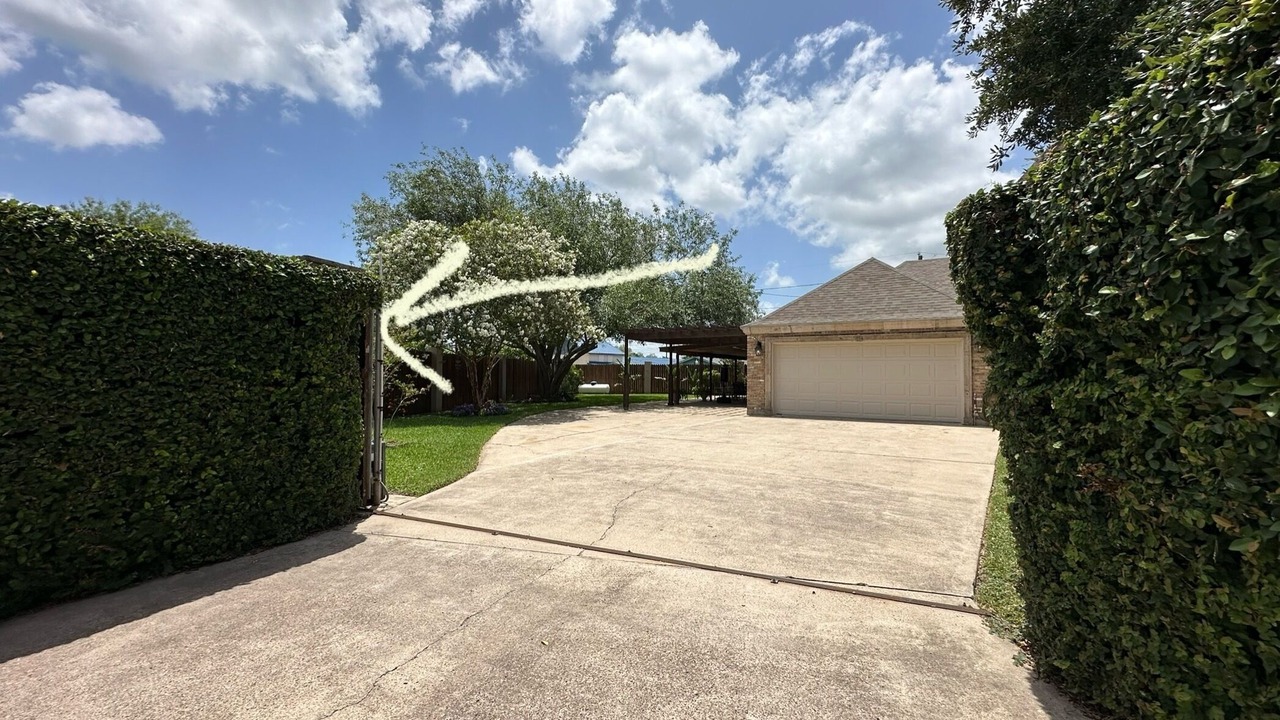 Photo of Outdoor in Brownsville