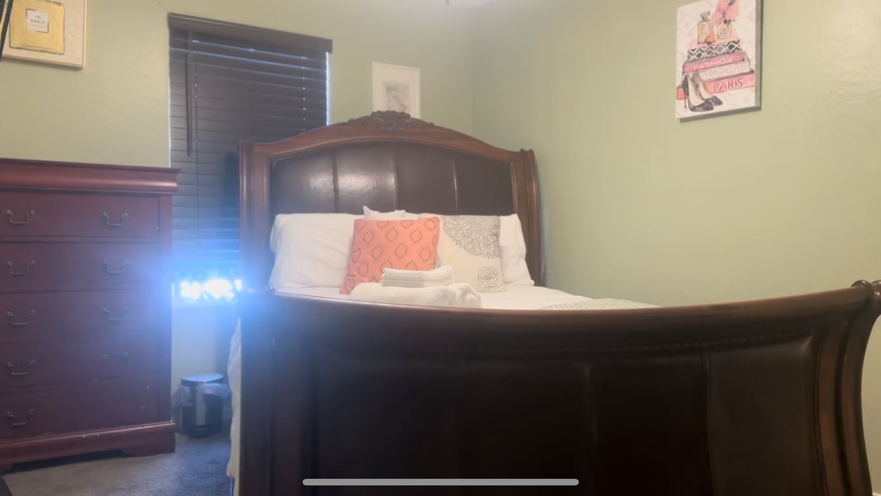 Photo of Bedroom in Dobbins Place