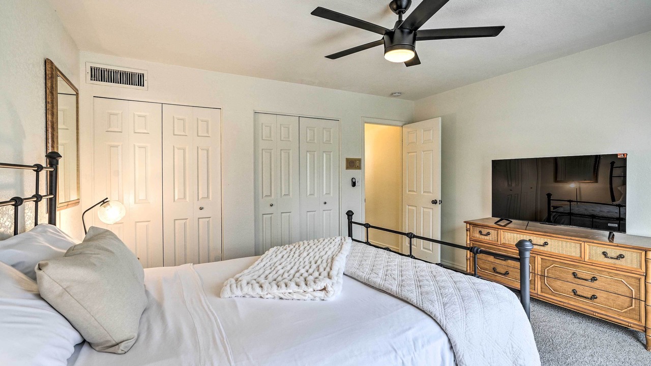 Photo of Bedroom in Litchfield Park